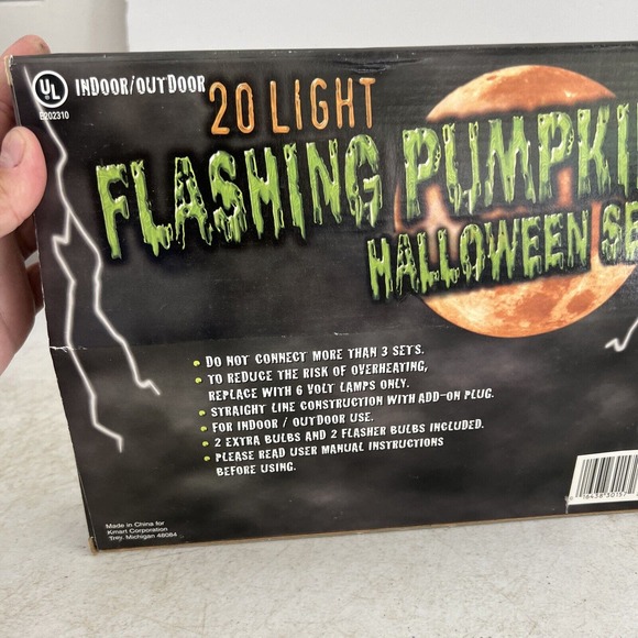 Vintage Pumpkin Hard Plastic 20 Pumpkins Flashing String Light Set - Picture 9 of 10